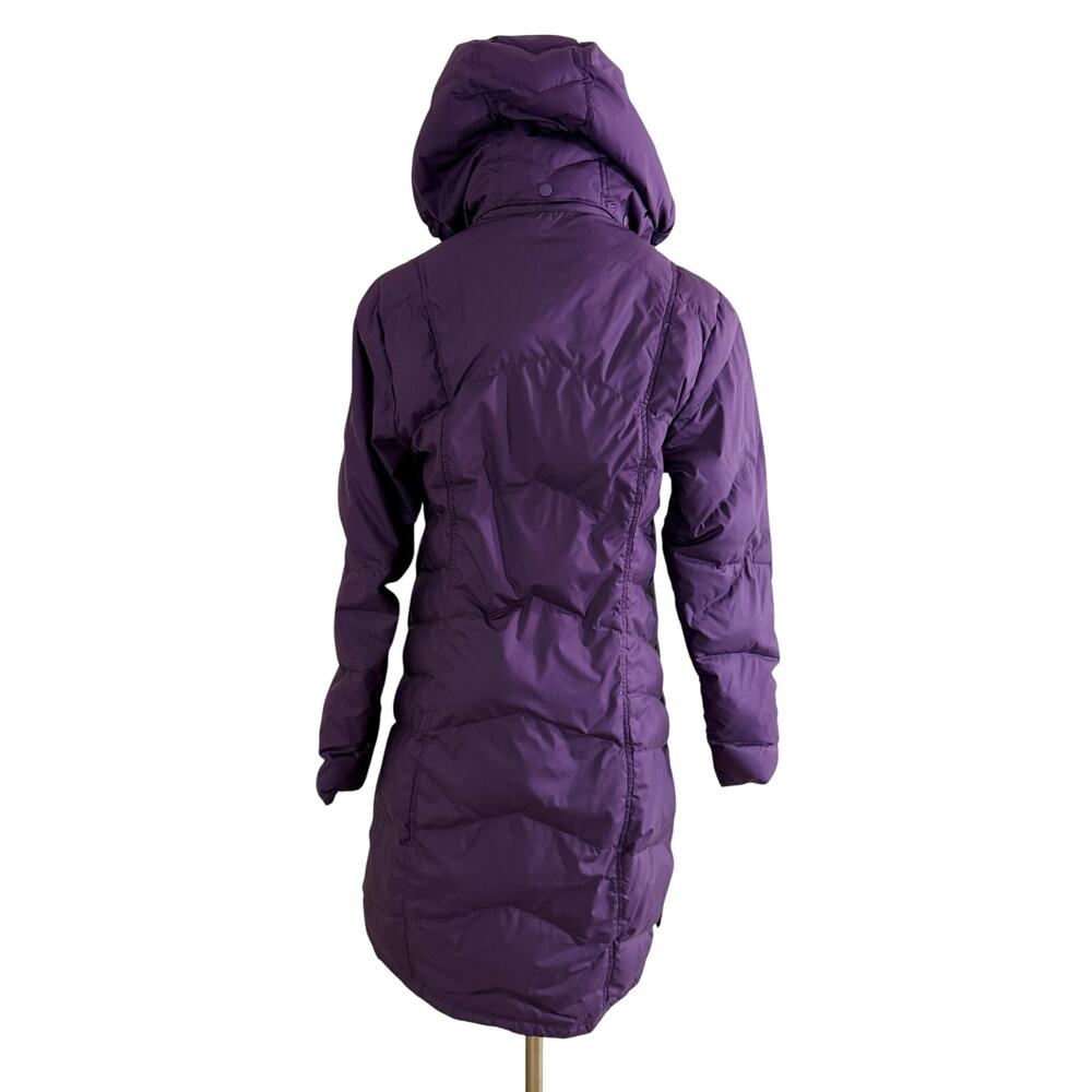 Patagonia Dark Purple Hooded Down Fill Parka Women's Medium Zip Up/Snap Closure - Picture 7 of 10